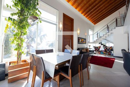 Casa de condomínio para alugar com 300m², 4 quartos e 4 vagas Casa de condomínio para alugar com 300m², 4 quartos e 4 vagasCopa