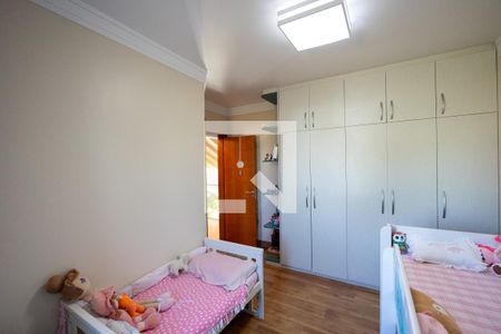 Casa de condomínio para alugar com 300m², 4 quartos e 4 vagas Casa de condomínio para alugar com 300m², 4 quartos e 4 vagasQuarto 2