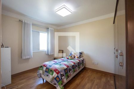 Casa de condomínio para alugar com 300m², 4 quartos e 4 vagas Casa de condomínio para alugar com 300m², 4 quartos e 4 vagasQuarto 3