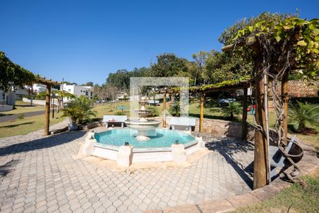 Casa de condomínio para alugar com 300m², 4 quartos e 4 vagas Casa de condomínio para alugar com 300m², 4 quartos e 4 vagasÁrea comum
