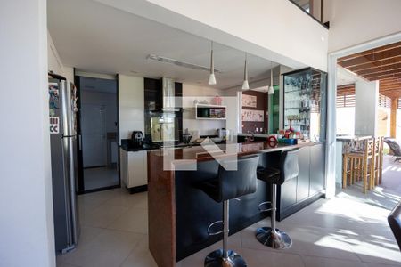 Casa de condomínio para alugar com 300m², 4 quartos e 4 vagas Casa de condomínio para alugar com 300m², 4 quartos e 4 vagasCopa