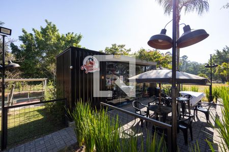 Casa de condomínio para alugar com 300m², 4 quartos e 4 vagas Casa de condomínio para alugar com 300m², 4 quartos e 4 vagasÁrea comum