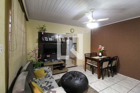Sala de casa à venda com 3 quartos, 138m² em Vila Ivone, São Paulo