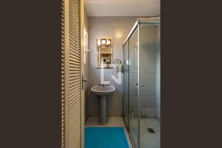 Casa à venda com 130m², 2 quartos e 1 vagaBanheiro 2