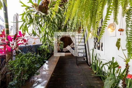 Casa à venda com 130m², 2 quartos e 1 vagaÁrea Externa