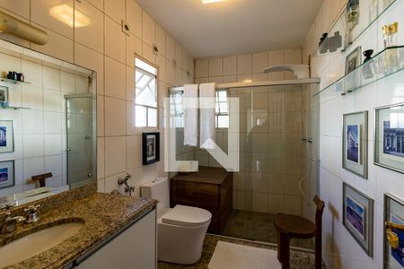 Casa à venda com 130m², 2 quartos e 1 vagaBanheiro 1