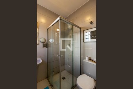 Casa à venda com 130m², 2 quartos e 1 vagaBanheiro 2