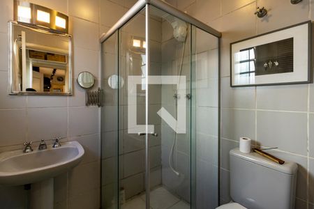 Casa à venda com 130m², 2 quartos e 1 vagaBanheiro 2