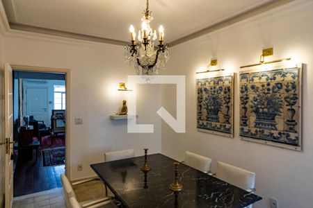 Casa à venda com 130m², 2 quartos e 1 vagaSala de jantar 