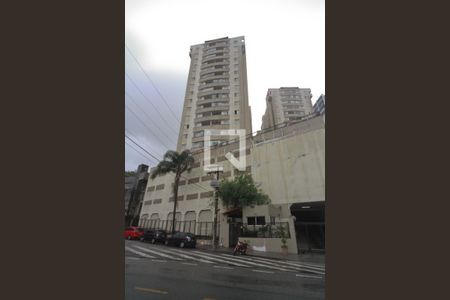 Apartamento para alugar com 75m², 3 quartos e 1 vagaFachada