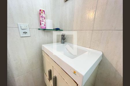 Casa à venda com 250m², 4 quartos e 2 vagas Casa à venda com 250m², 4 quartos e 2 vagasBanheiro da Suíte 3