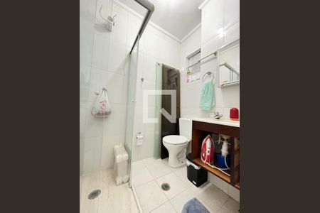 Casa à venda com 250m², 4 quartos e 2 vagas Casa à venda com 250m², 4 quartos e 2 vagasBanheiro da Suíte 4