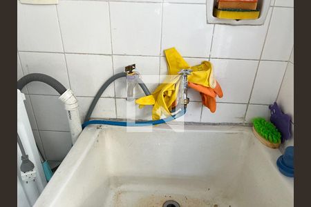 Casa à venda com 250m², 4 quartos e 2 vagas Casa à venda com 250m², 4 quartos e 2 vagasÁrea de Serviço