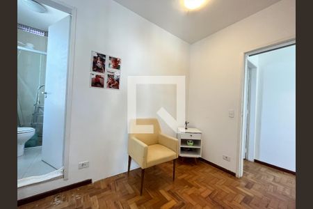 Casa à venda com 250m², 4 quartos e 2 vagas Casa à venda com 250m², 4 quartos e 2 vagasSuite 2