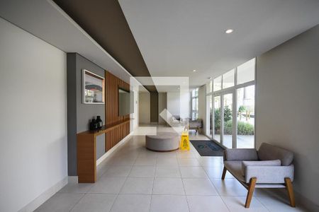 Apartamento à venda com 75m², 2 quartos e 2 vagasHall social