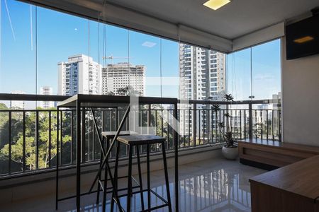 Varanda de apartamento à venda com 2 quartos, 75m² em Vila Andrade, São Paulo