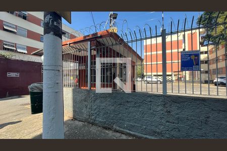 Apartamento à venda com 72m², 2 quartos e 1 vaga Apartamento à venda com 72m², 2 quartos e 1 vagaFachada