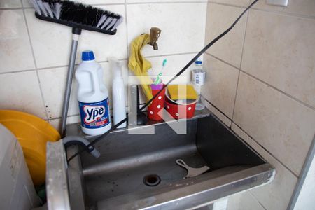Apartamento à venda com 72m², 2 quartos e 1 vaga Apartamento à venda com 72m², 2 quartos e 1 vagaCozinha e Área de Serviço