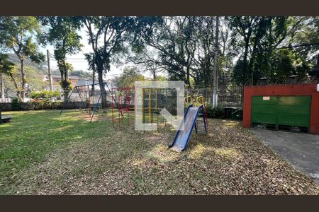 Apartamento à venda com 72m², 2 quartos e 1 vaga Apartamento à venda com 72m², 2 quartos e 1 vagaÁrea comum - Playground