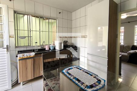 Casa à venda com 110m², 2 quartos e 3 vagasCozinha
