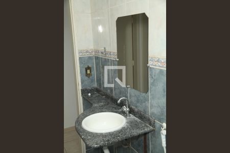 Casa para alugar com 75m², 3 quartos e 1 vagaBanheiro