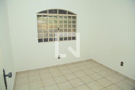 Casa para alugar com 75m², 3 quartos e 1 vagaQuarto 2