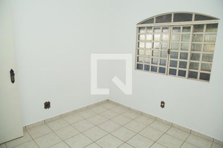 Casa para alugar com 75m², 3 quartos e 1 vagaQuarto 2