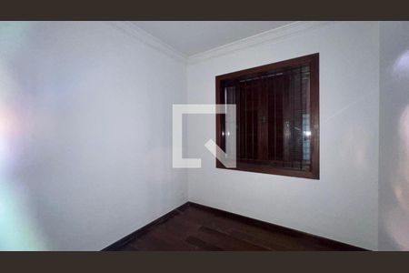 Casa à venda com 242m², 3 quartos e 2 vagasQuarto