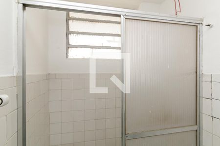 Banheiro de kitnet/studio para alugar com 1 quarto, 50m² em Centro Histórico de São Paulo, São Paulo