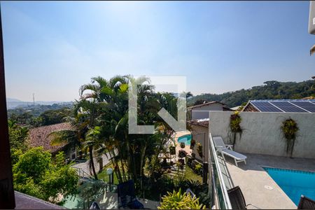 Casa de condomínio à venda com 460m², 4 quartos e 2 vagas Casa de condomínio à venda com 460m², 4 quartos e 2 vagasQuarto 2