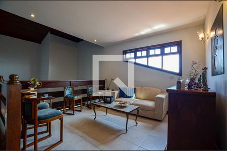 Casa de condomínio à venda com 460m², 4 quartos e 2 vagas Casa de condomínio à venda com 460m², 4 quartos e 2 vagasQuarto 3