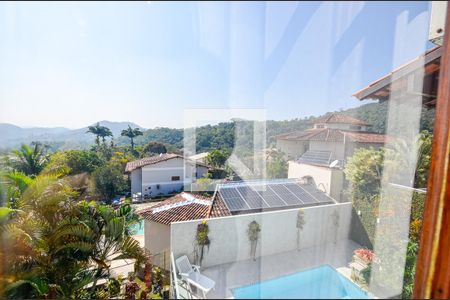 Casa de condomínio à venda com 460m², 4 quartos e 2 vagas Casa de condomínio à venda com 460m², 4 quartos e 2 vagasQuarto 3