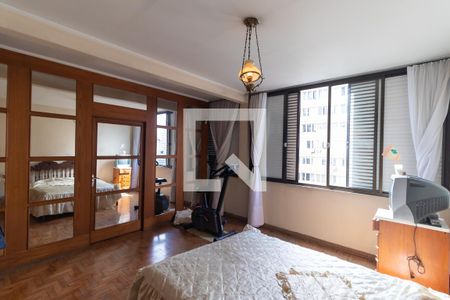 Apartamento à venda com 255m², 4 quartos e 2 vagasQuarto 2