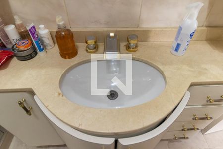 Apartamento à venda com 255m², 4 quartos e 2 vagasBanheiro Social 1