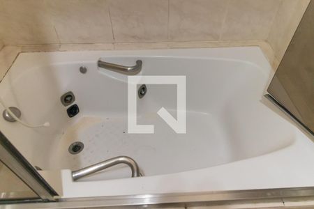 Apartamento à venda com 255m², 4 quartos e 2 vagasBanheiro Social 1