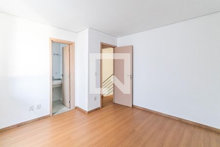 Apartamento à venda com 108m², 3 quartos e 2 vagas Apartamento à venda com 108m², 3 quartos e 2 vagasSuíte