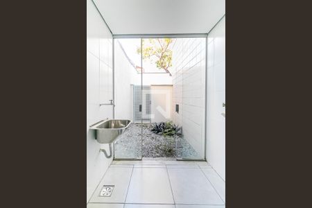 Apartamento à venda com 108m², 3 quartos e 2 vagas Apartamento à venda com 108m², 3 quartos e 2 vagasÁrea de Serviço