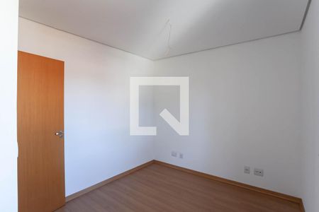 Apartamento à venda com 92m², 3 quartos e 2 vagasQuarto 2