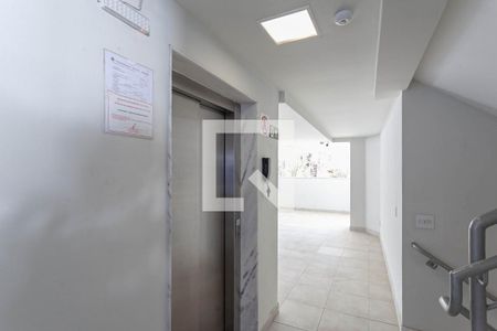 Apartamento à venda com 92m², 3 quartos e 2 vagasEntrada