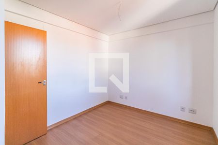 Apartamento à venda com 207m², 4 quartos e 2 vagasQuarto 2