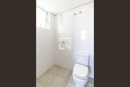 Apartamento à venda com 207m², 4 quartos e 2 vagasBanheiro da Suíte