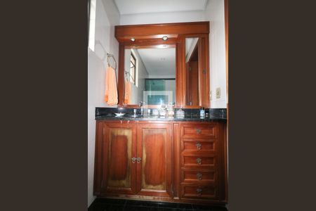 Apartamento à venda com 216m², 2 quartos e 2 vagasBanheiro da Suíte