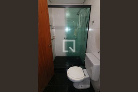 Apartamento à venda com 216m², 2 quartos e 2 vagasBanheiro da Suíte