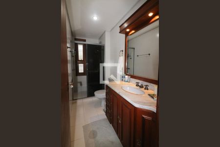 Apartamento à venda com 216m², 2 quartos e 2 vagasBanheiro 1