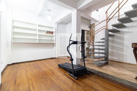 Sala de Entrada de casa à venda com 3 quartos, 240m² em  Vila da Saúde, São Paulo