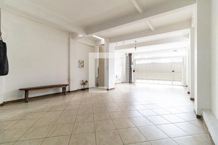 Casa à venda com 240m², 3 quartos e 4 vagasGaragem