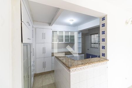 Casa à venda com 240m², 3 quartos e 4 vagasCozinha