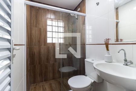 Casa à venda com 240m², 3 quartos e 4 vagasBanheiro Social