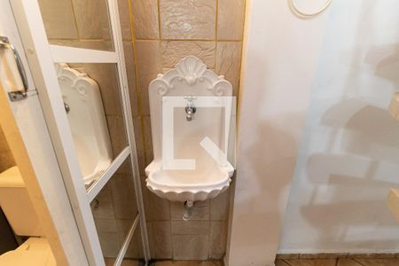 Lavabo de casa à venda com 3 quartos, 240m² em  Vila da Saúde, São Paulo