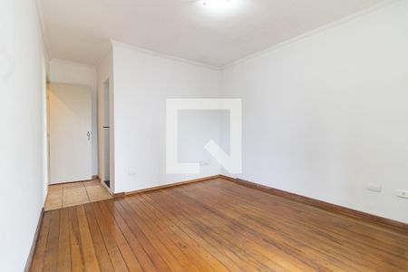 Casa à venda com 240m², 3 quartos e 4 vagasSuíte